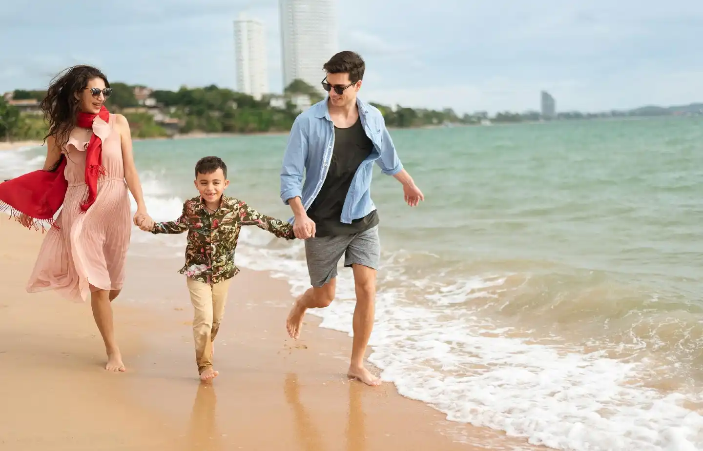 Cross Vibe Pattaya Seaphere Personen