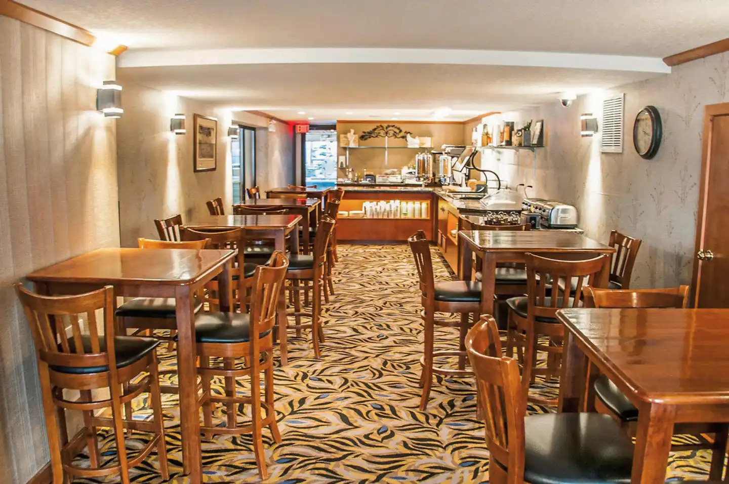 Charltons Banff Bar
