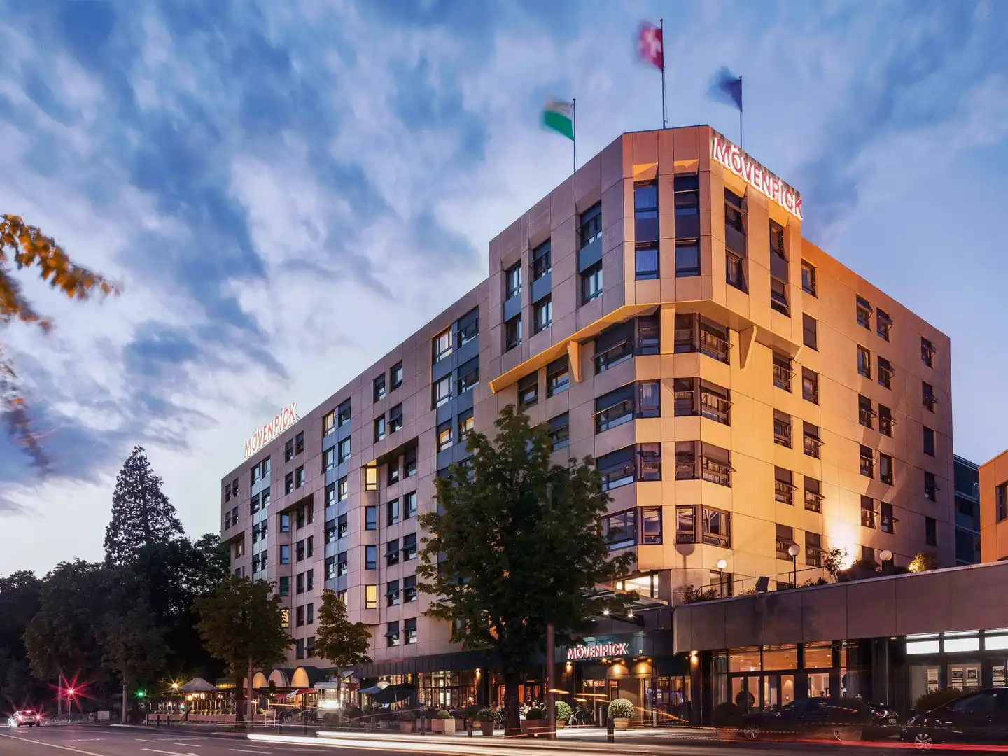 Mövenpick Lausanne Aussenansicht