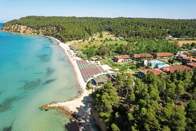 Simantro Resort Aussenansicht