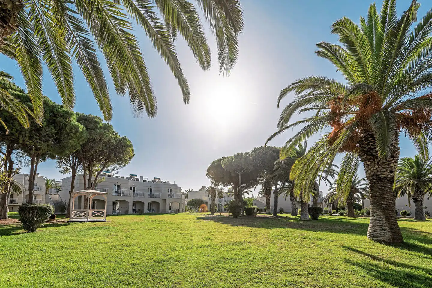 Akti Coast Club Summer Garten
