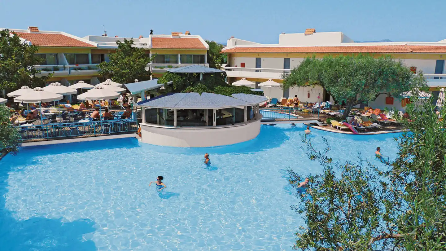 Lydia Maris Pool