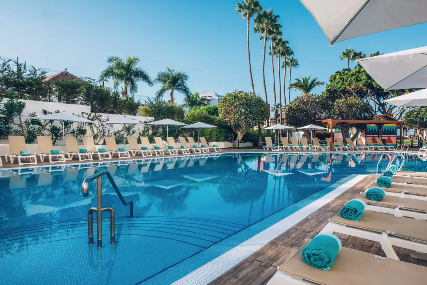 Iberostar Waves Bouganville Playa Pool
