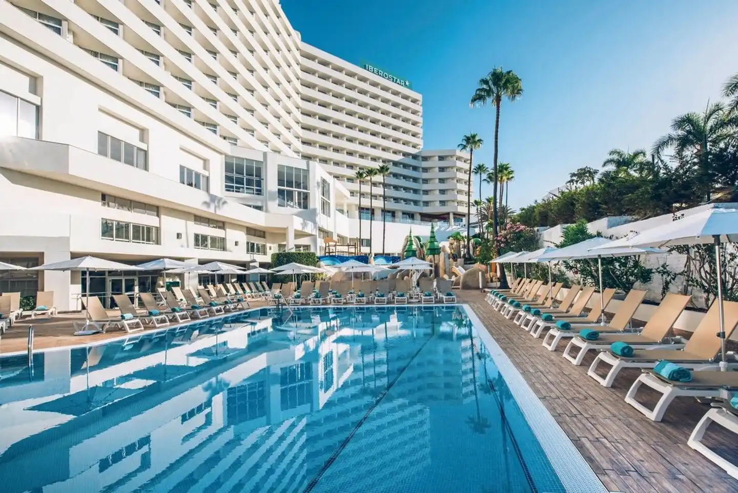 Iberostar Waves Bouganville Playa Pool