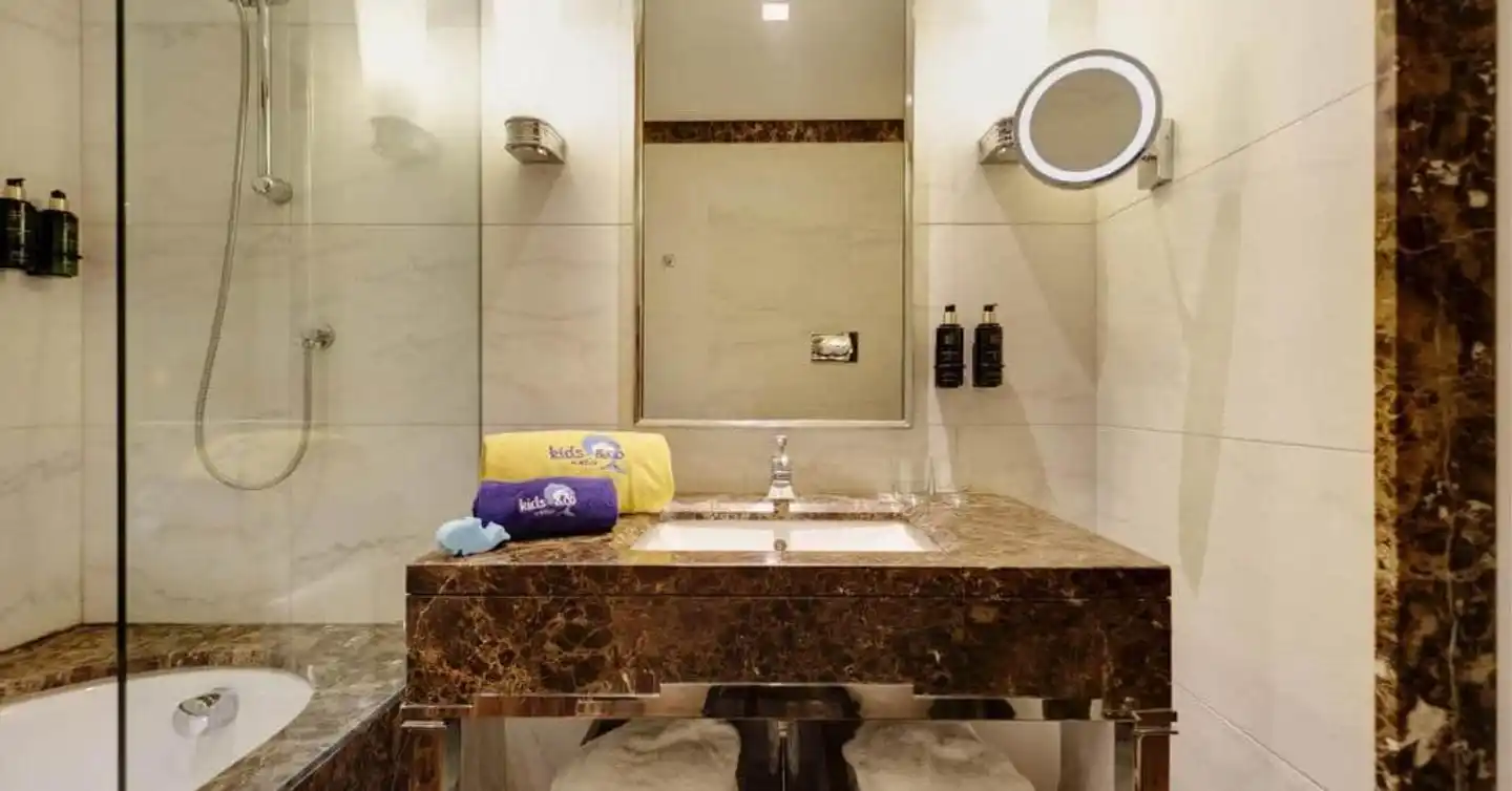 Meliá Genova Badezimmer