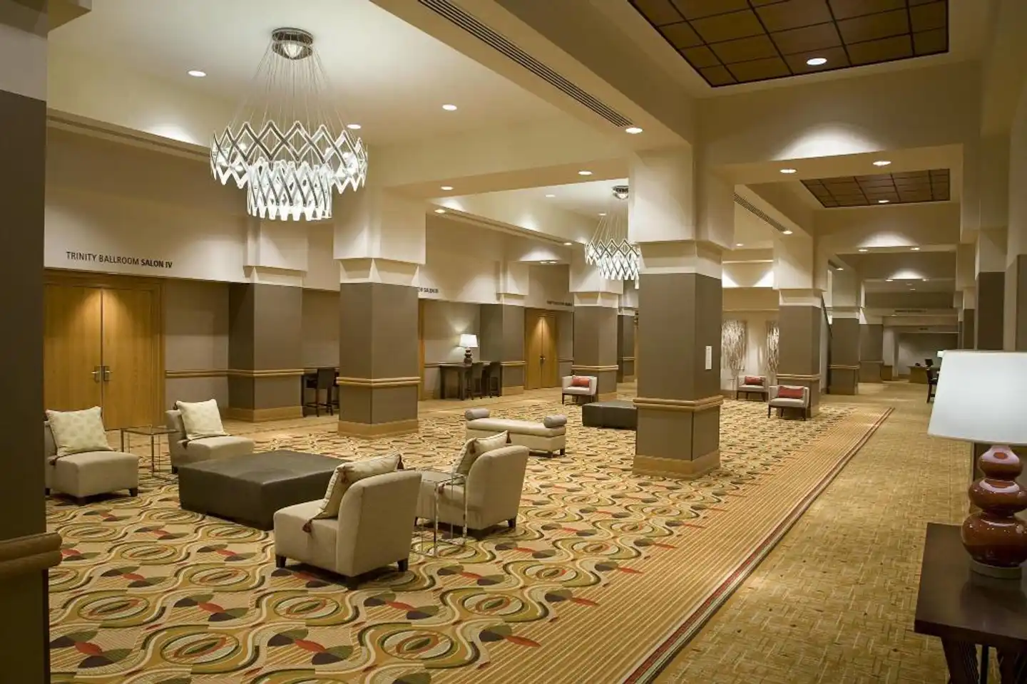 Marriott Downtown at CF Toronto Eaton Centre Lobby