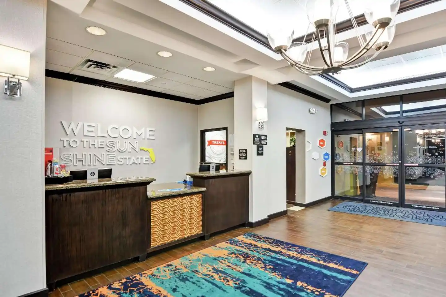 Hampton Inn & Suites Boynton Beach Lobby