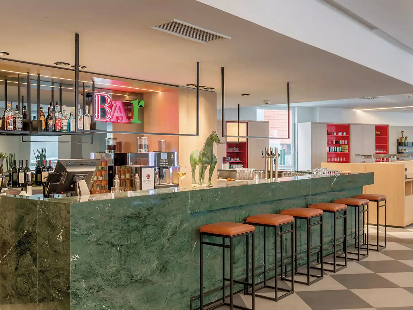 AZIMUT Hotel Vienna Bar