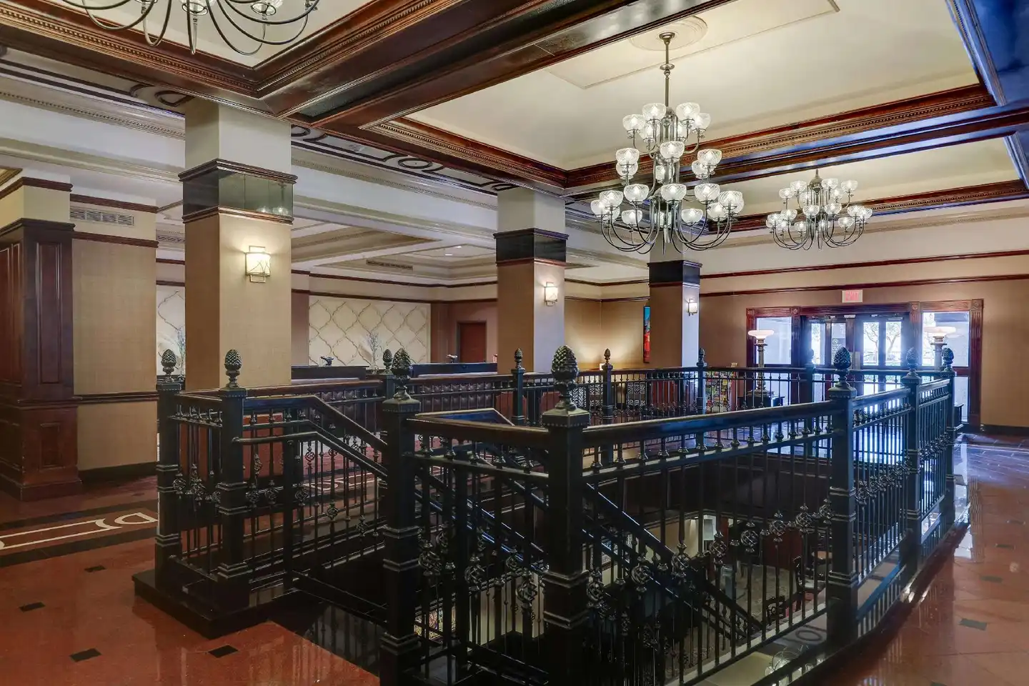 Drury Inn & Suites New Orleans Bar