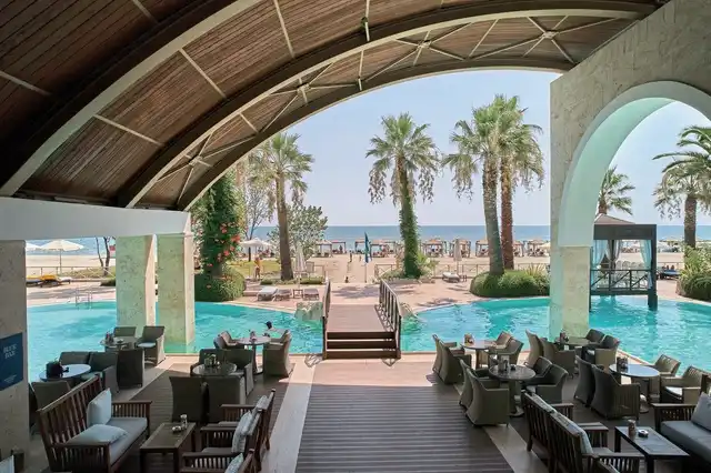 Mediterranean Village Hotel & Spa Terrasse