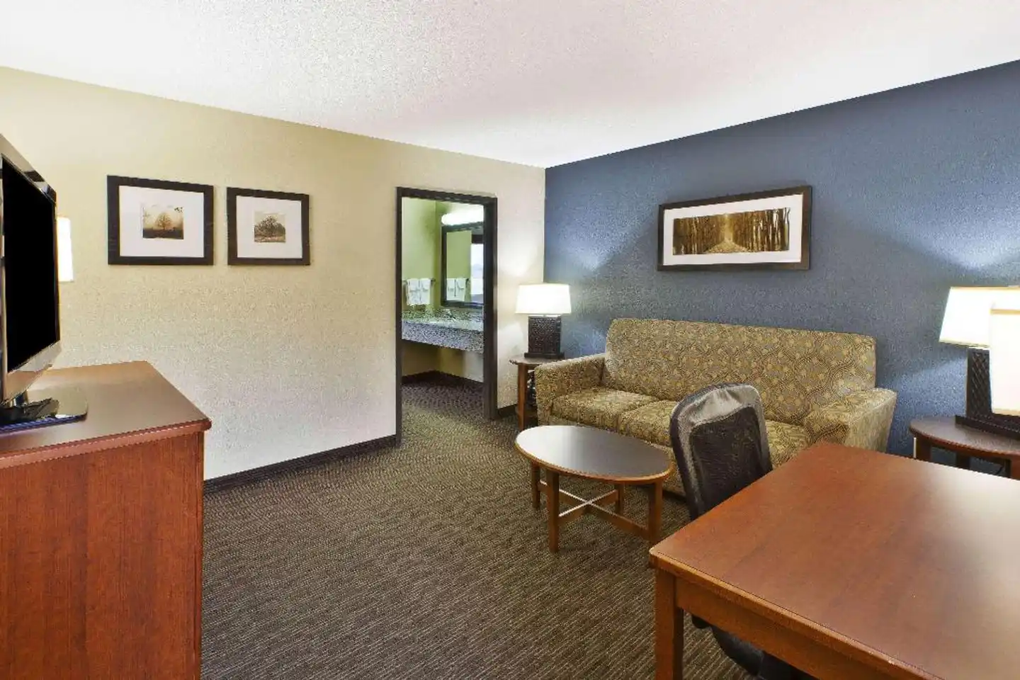 AmericInn by Wyndham Bay City Wohnbeispiel