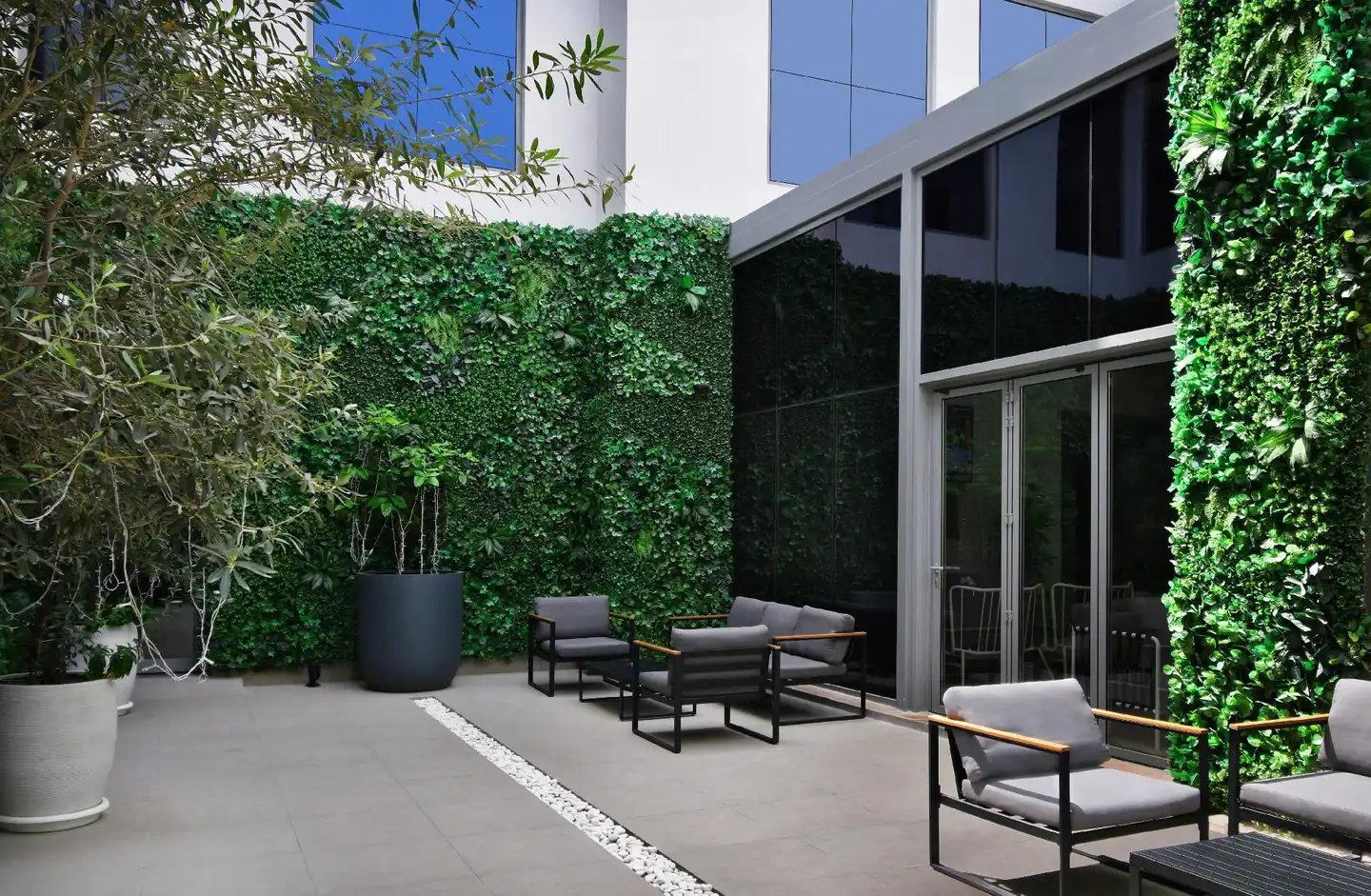 Lemon Tree Hotel, Dubai Terrasse