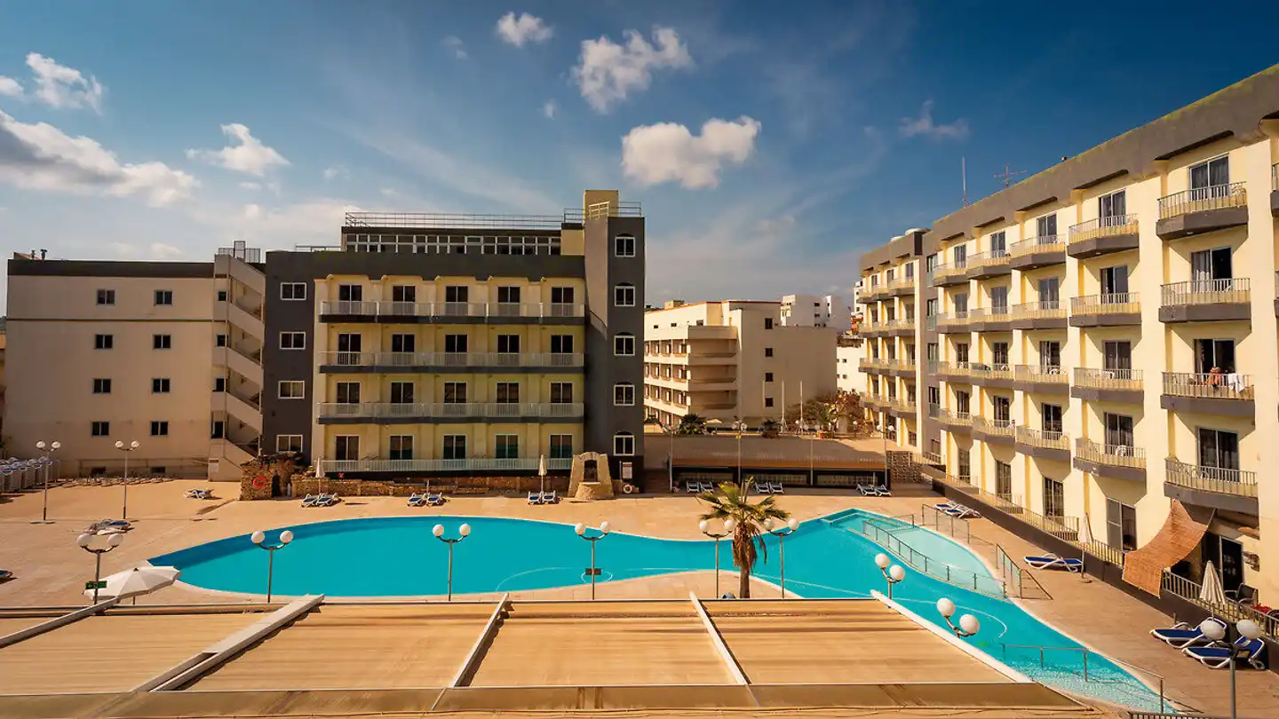 Topaz Hotel Pool