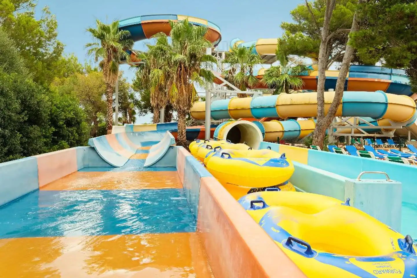 Marina Parc by Mij Pool