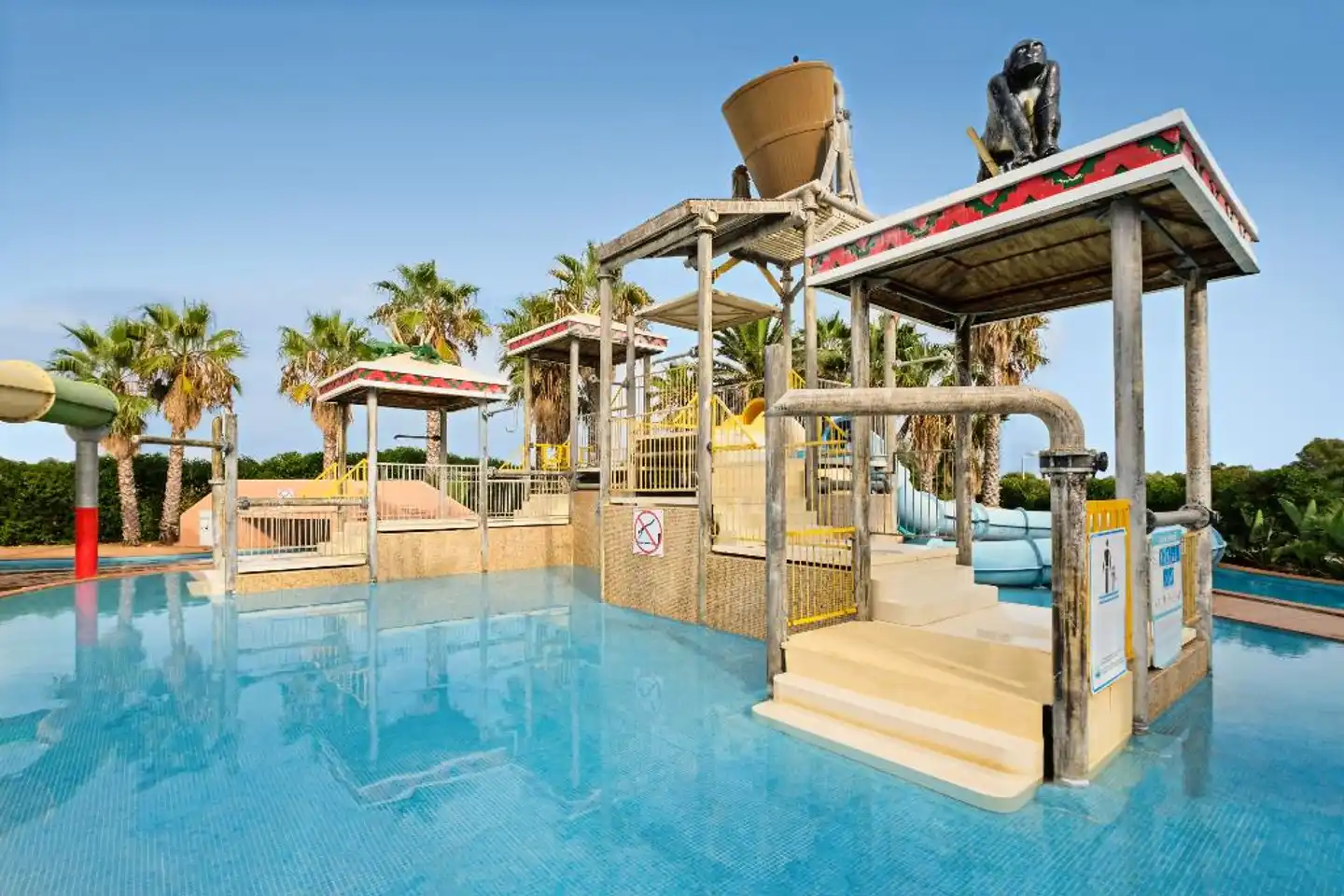 Marina Parc by Mij Pool