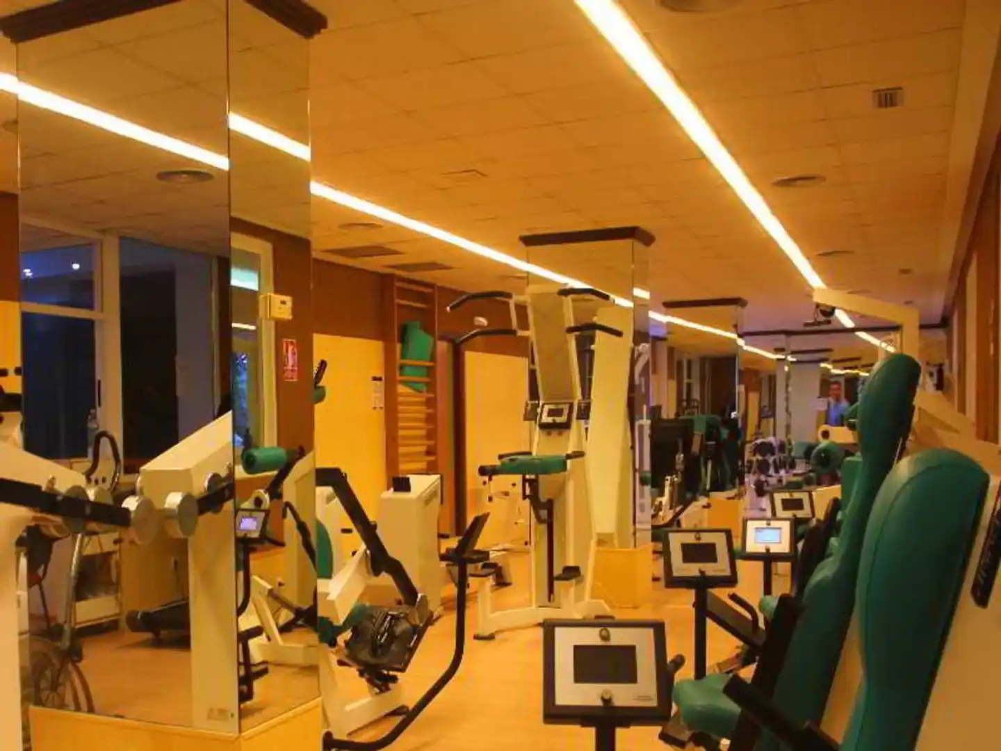 AR Roca Esmeralda Wellness & Spa Hotel Sport und Entertainment