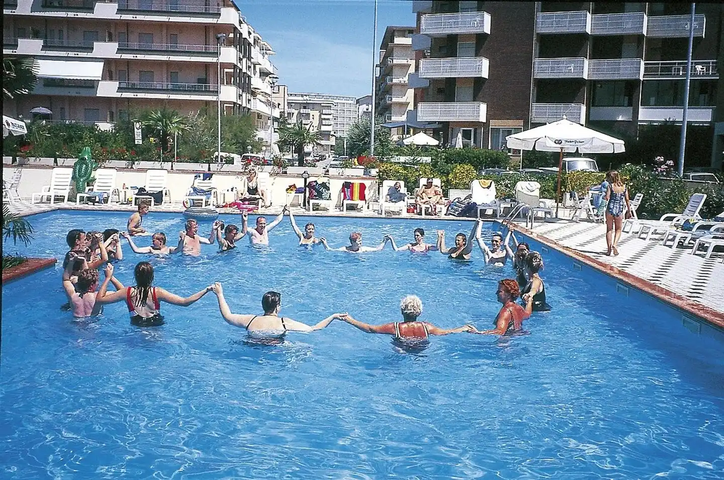 De Paris Pool