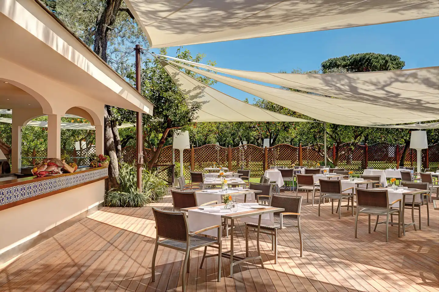Grand Hotel Excelsior Vittoria Terrasse