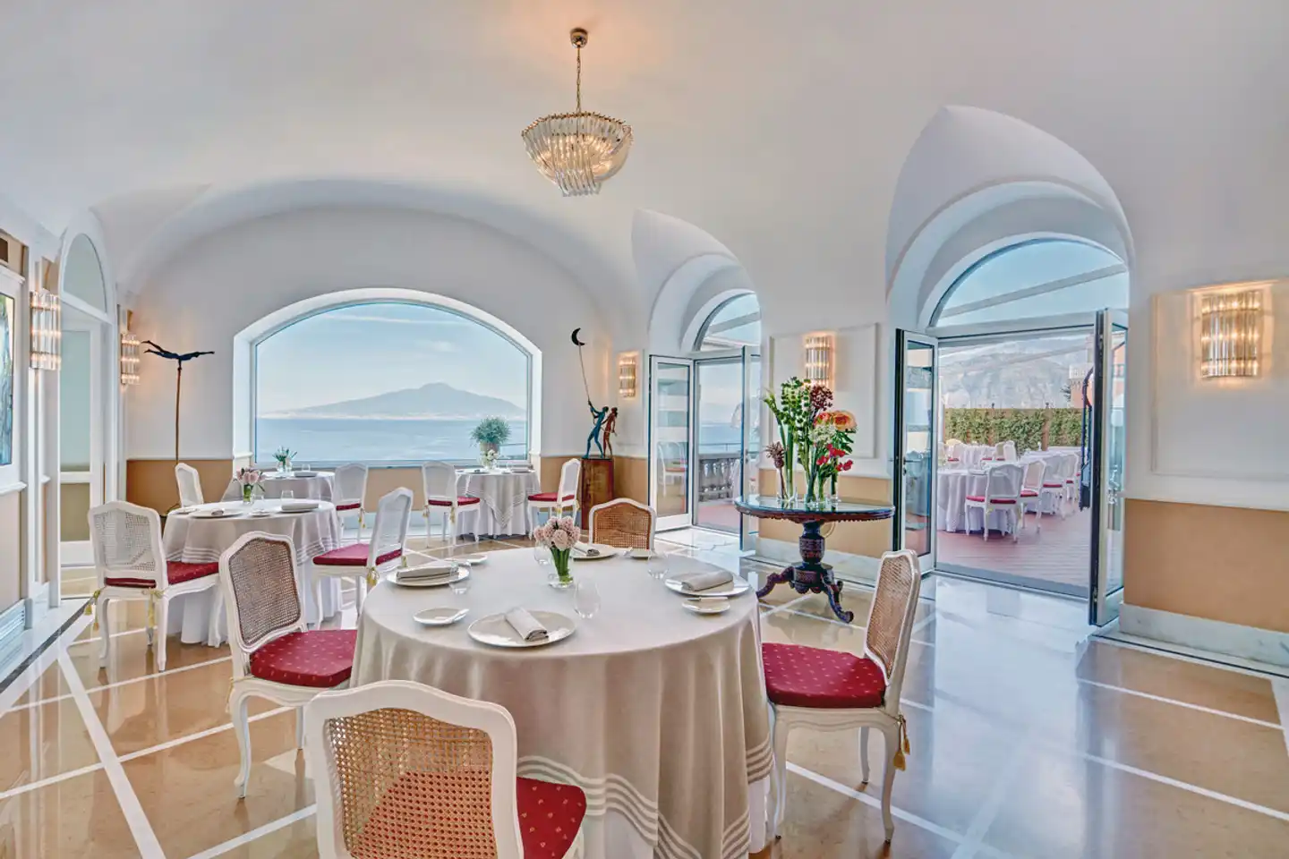 Grand Hotel Excelsior Vittoria Restaurant