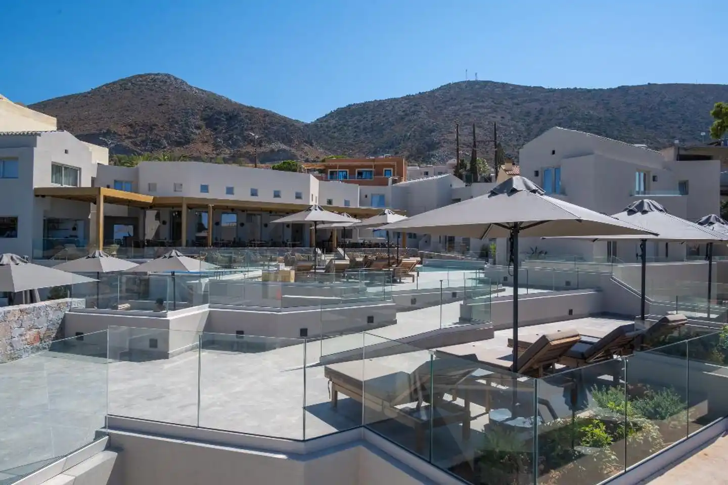 Galaxy Suites Boutique Resort Terrasse
