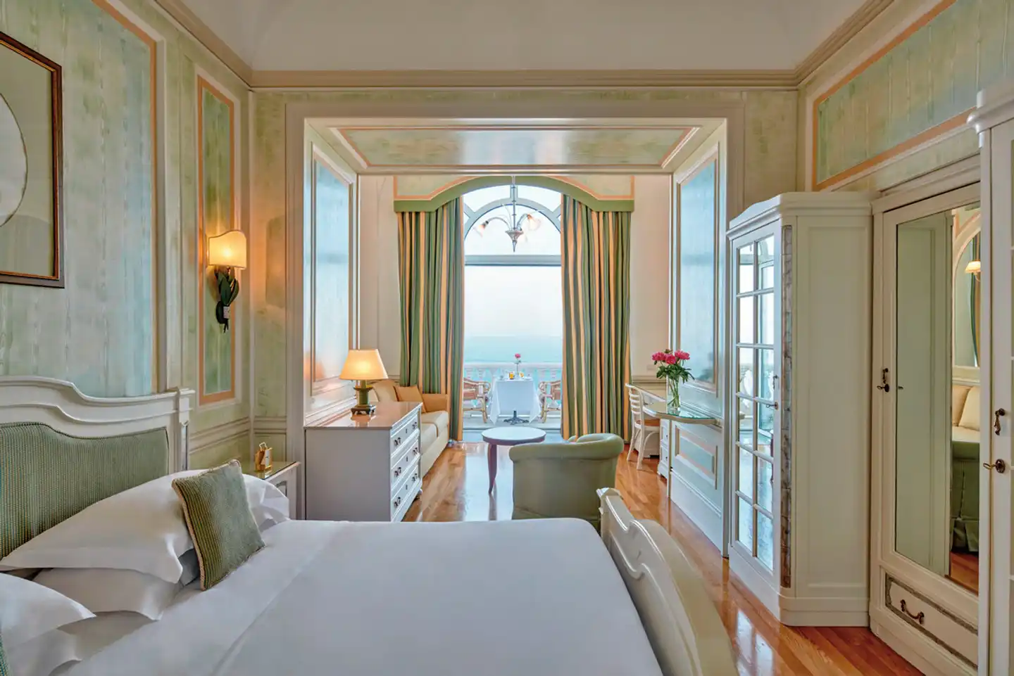 Grand Hotel Excelsior Vittoria Wohnbeispiel
