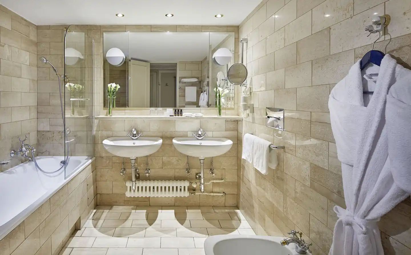 Hotel Bristol Berlin Badezimmer