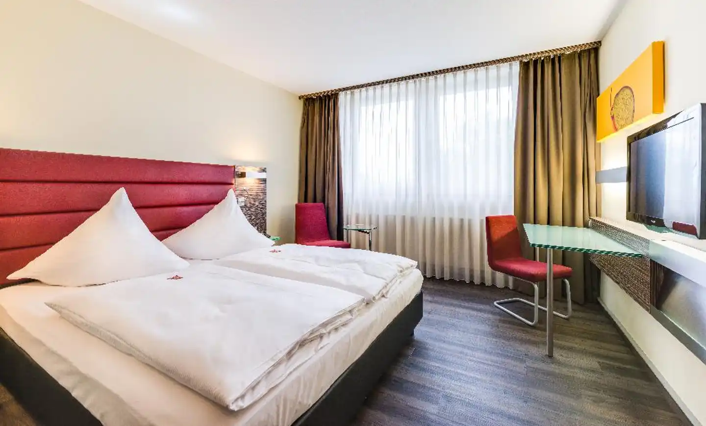 NOVINA HOTEL Wöhrdersee Nürnberg City Wohnbeispiel