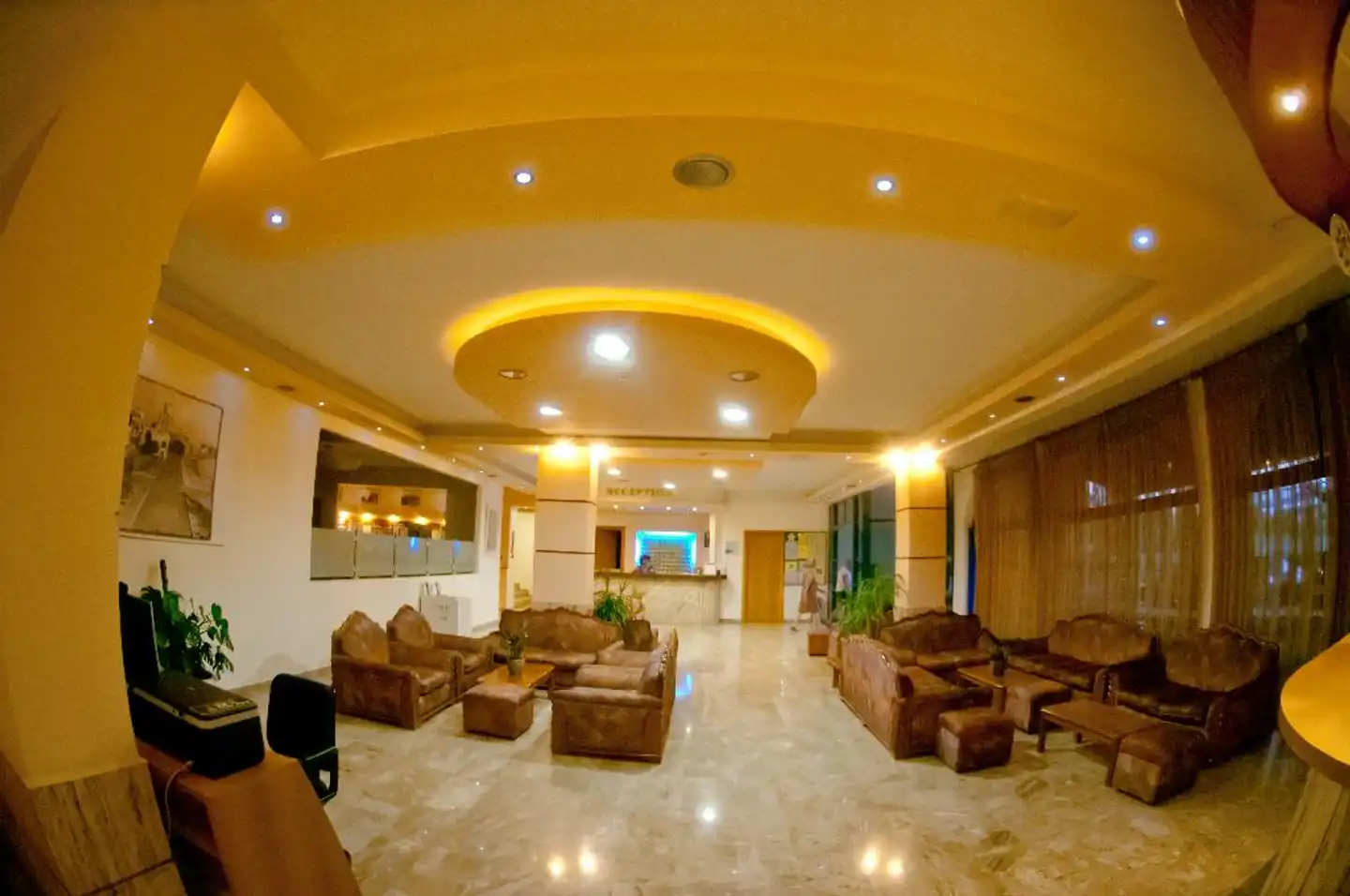 Tigaki's Star Lobby