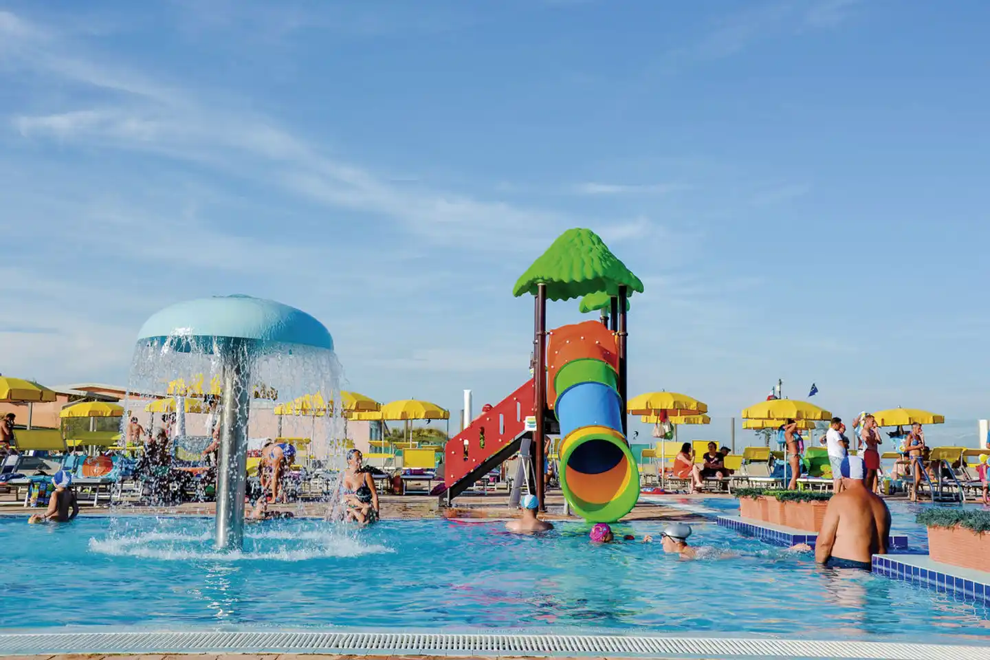 Feriendorf Rosapineta Süd Pool