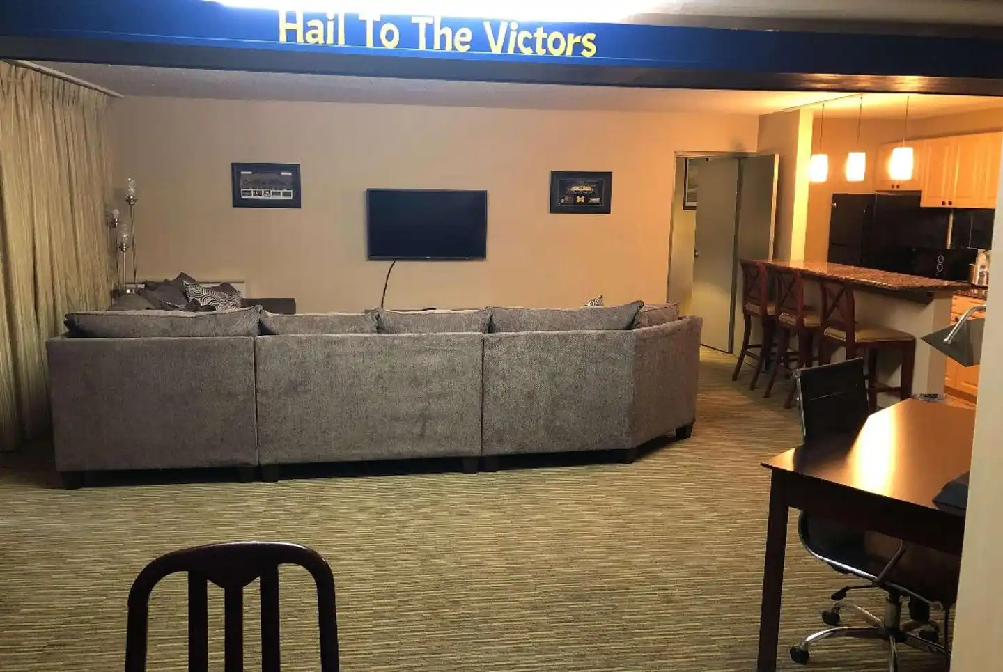 Wyndham Garden Ann Arbor Lobby