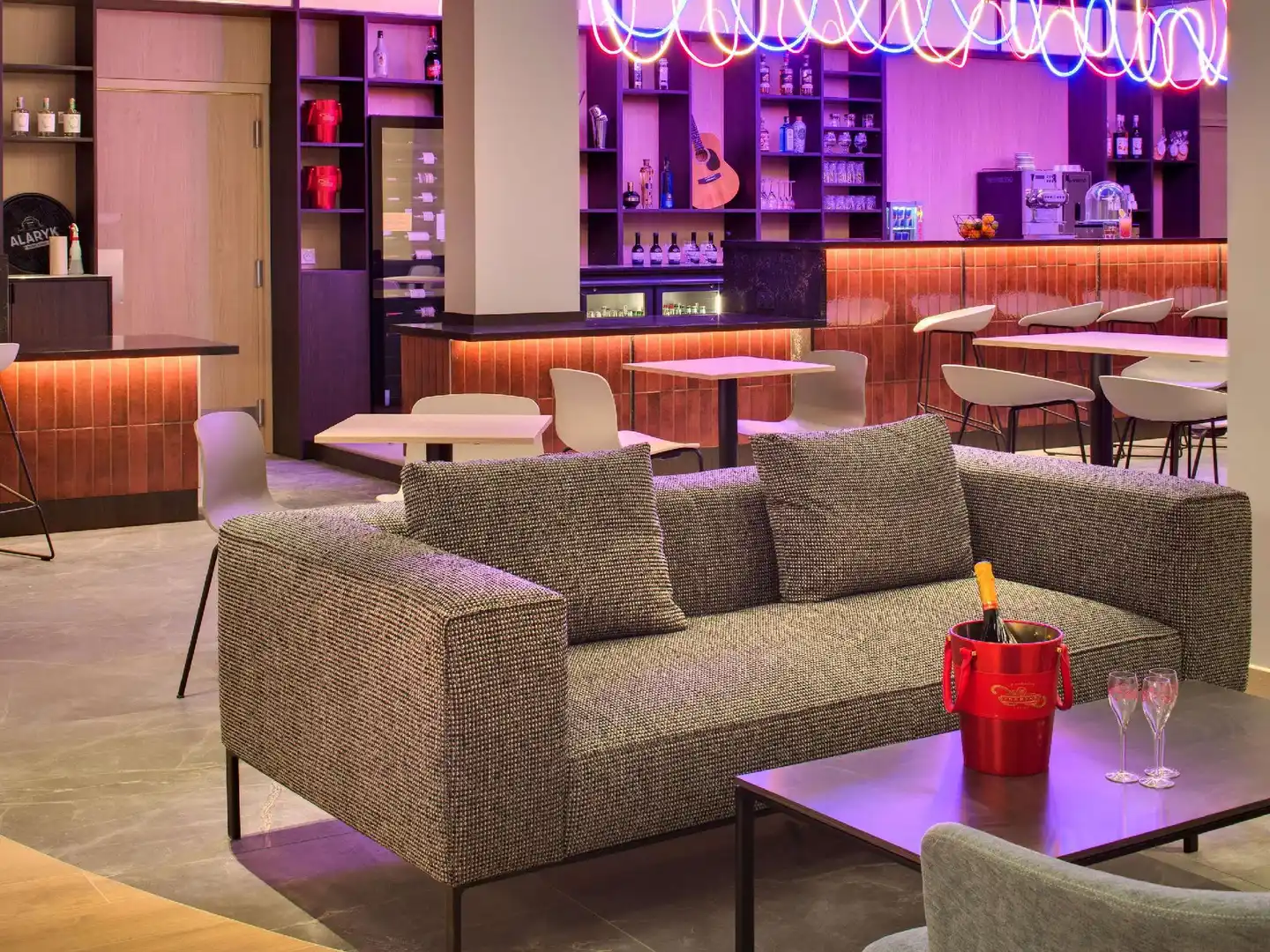 Mercure Montpellier Centre Comedie Lobby