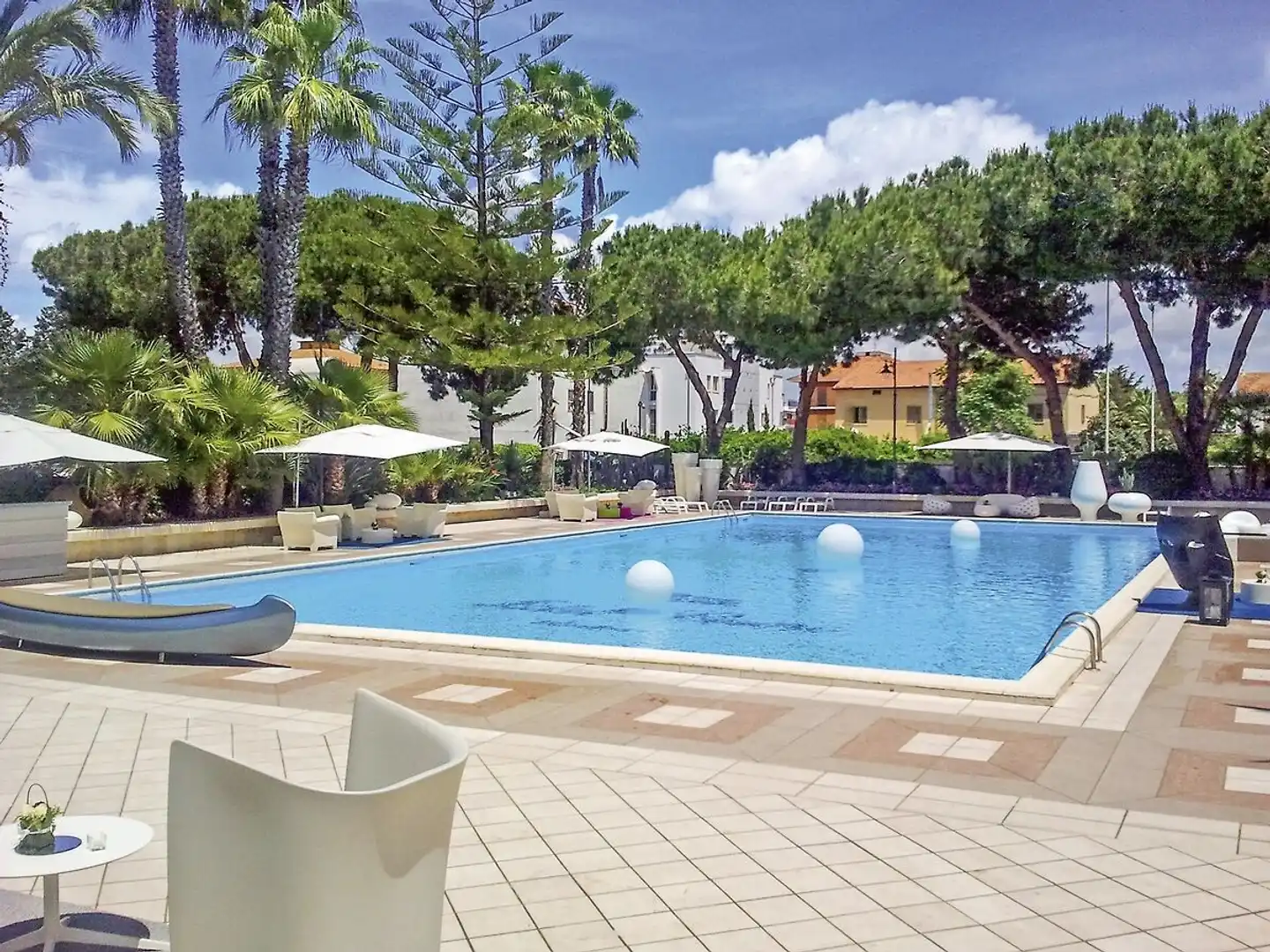 Cerere Pool
