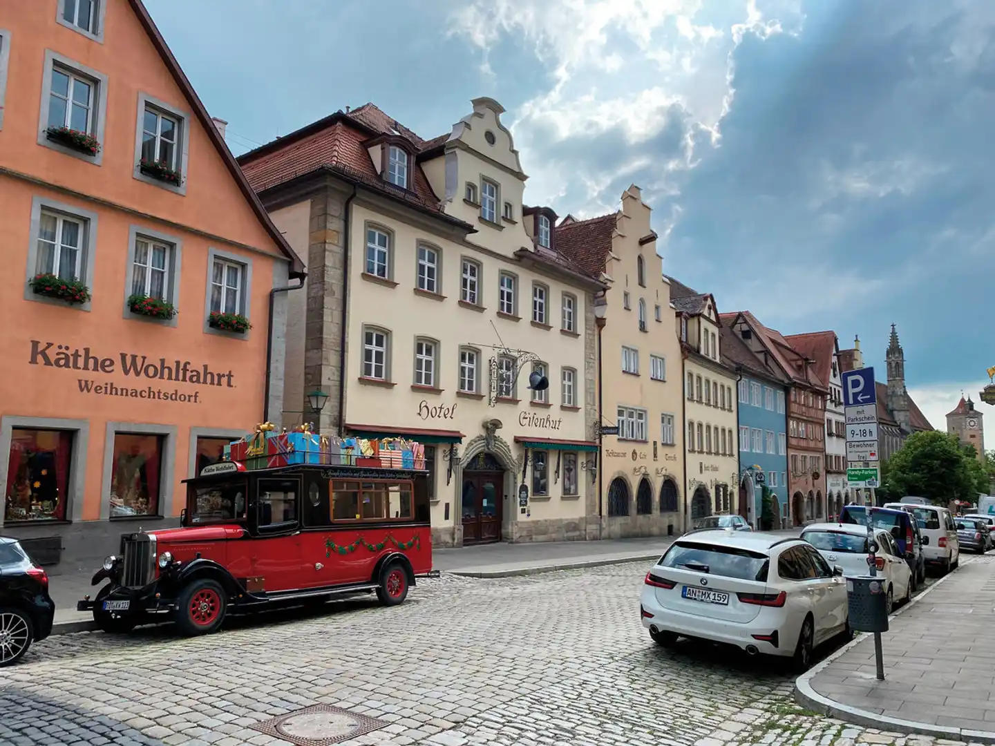 Hotel Eisenhut Aussenansicht