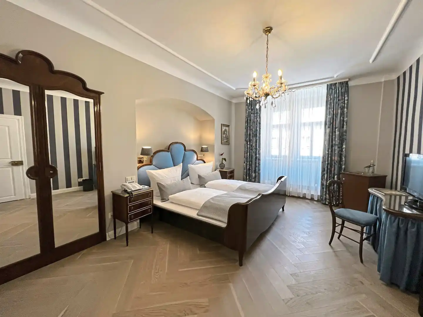 Hotel Eisenhut Wohnbeispiel