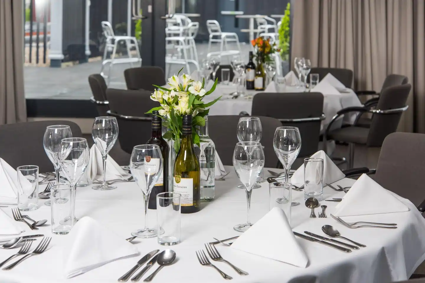Holiday Inn London - West Restaurant