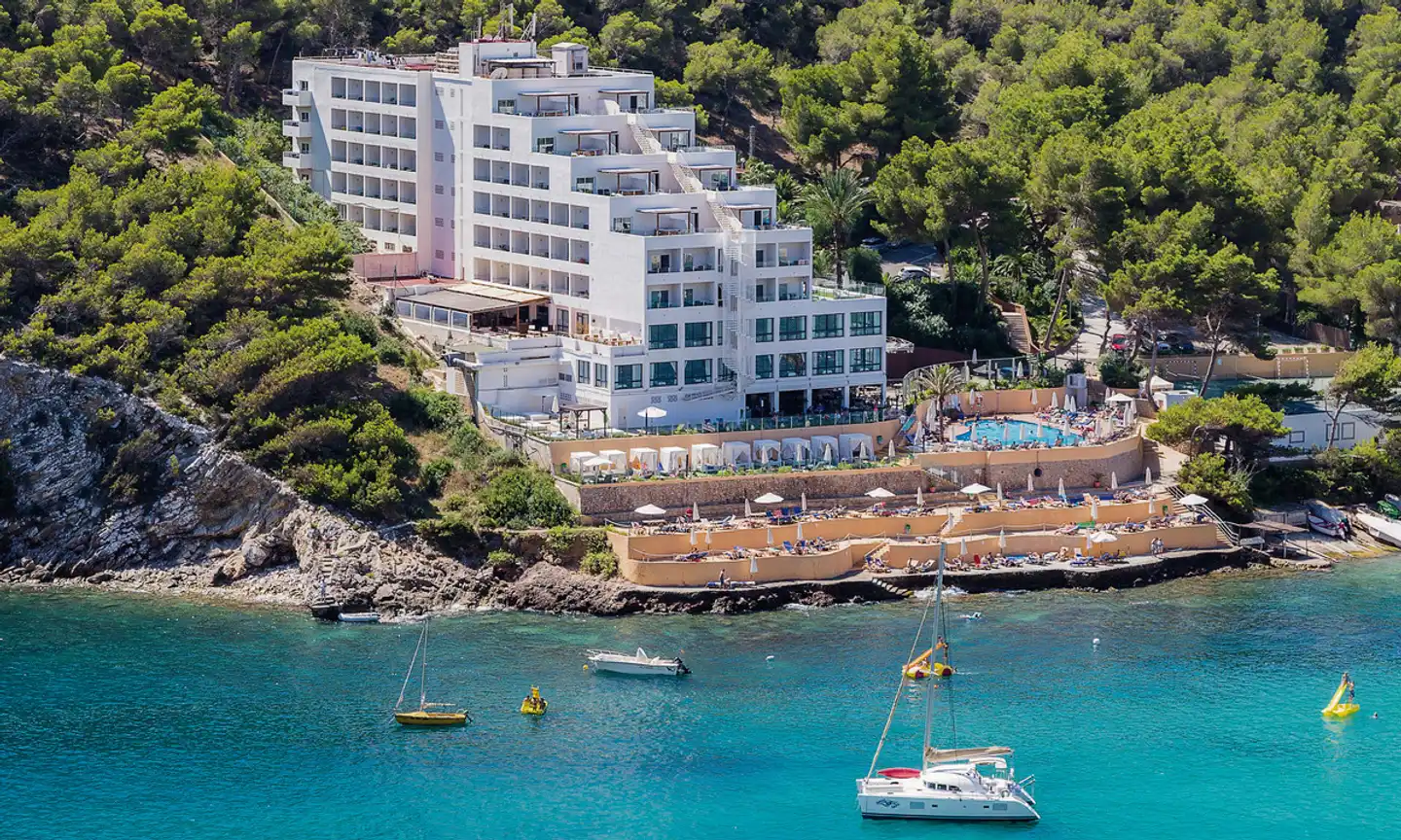 Palladium Cala Llonga Aussenansicht