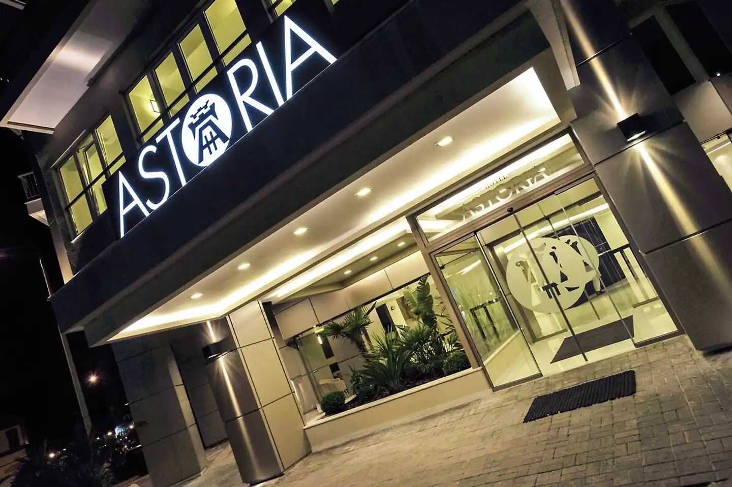 Hotel Astoria Lobby