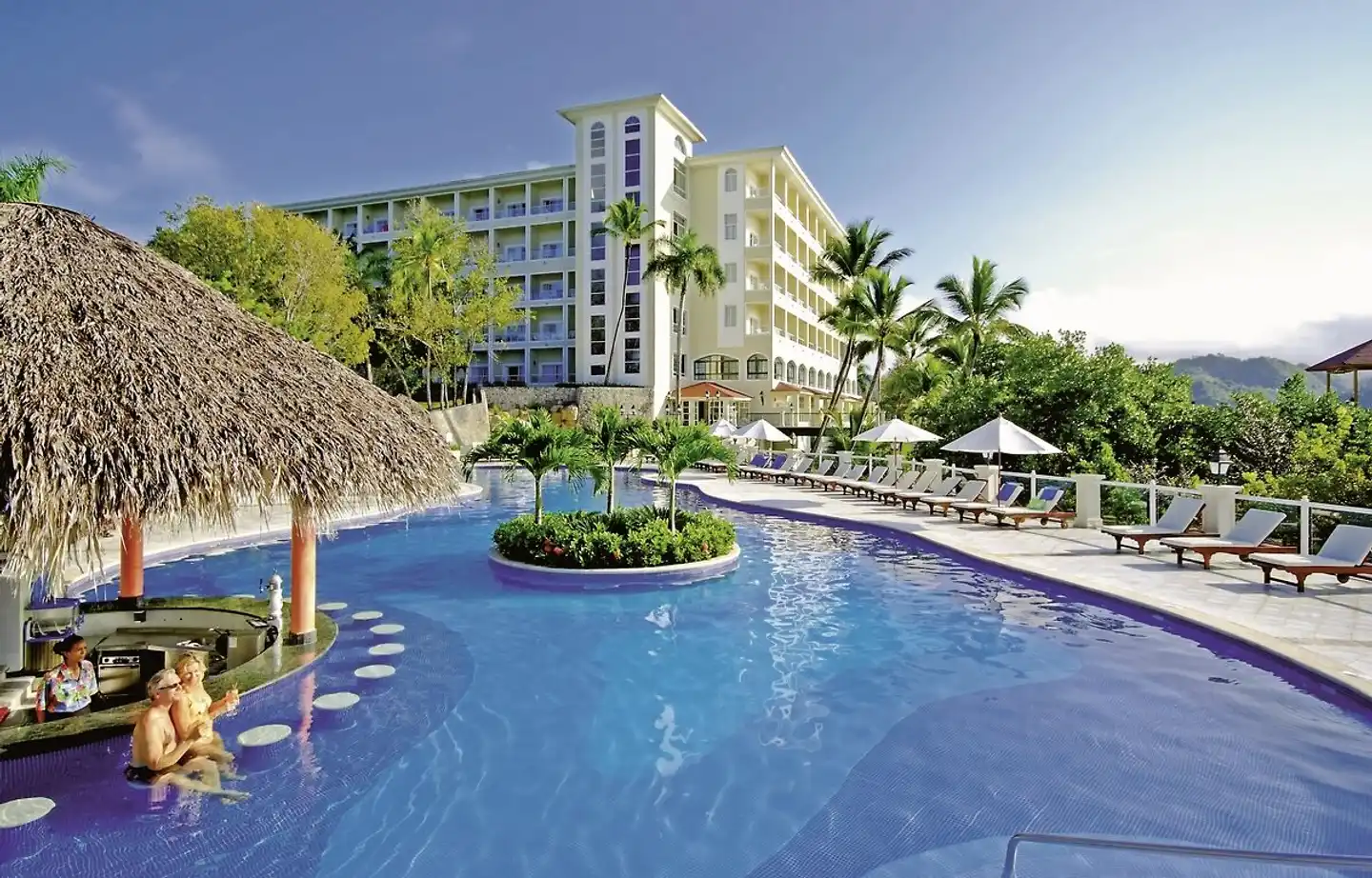 Bahia Principe Grand Cayacoa Pool