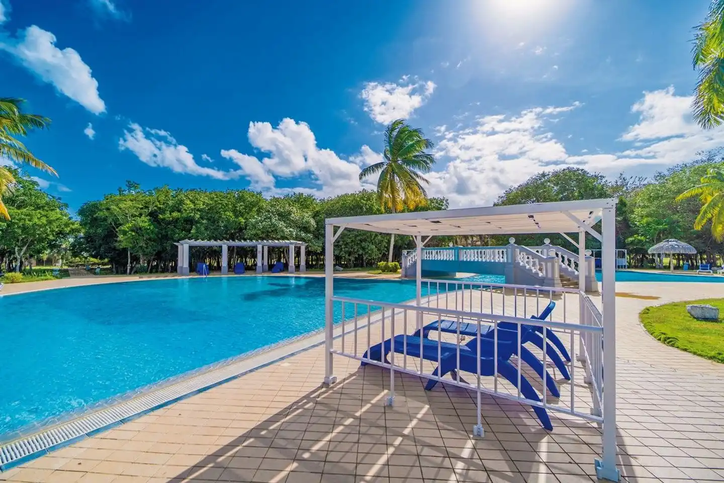 Resonance Varadero Pool