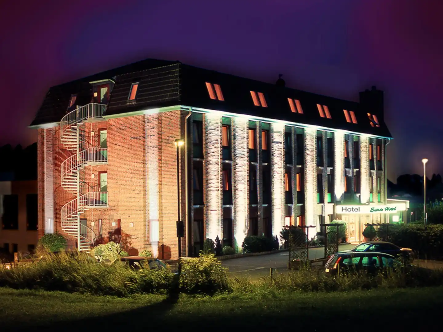 Entrée Hotel Glinde Aussenansicht