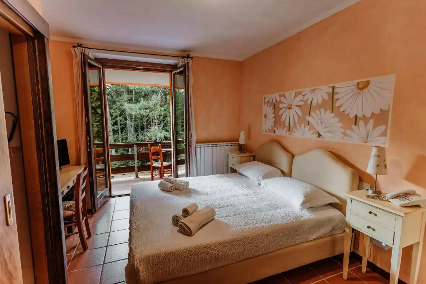 Vallicciola Monte Limbara Nature Hotel Wohnbeispiel