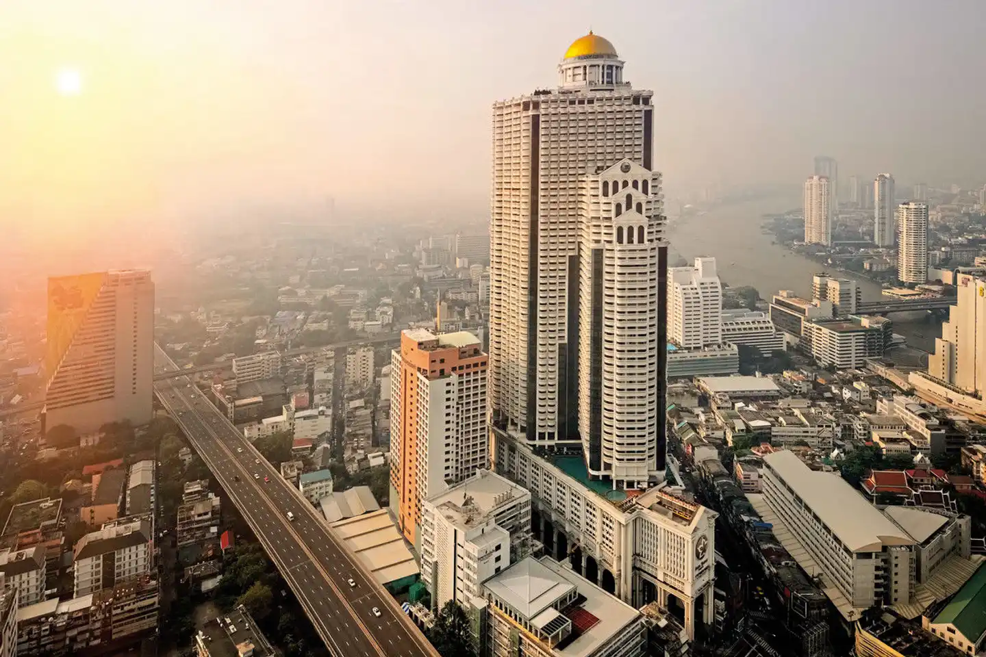 Tower Club at Lebua Aussenansicht
