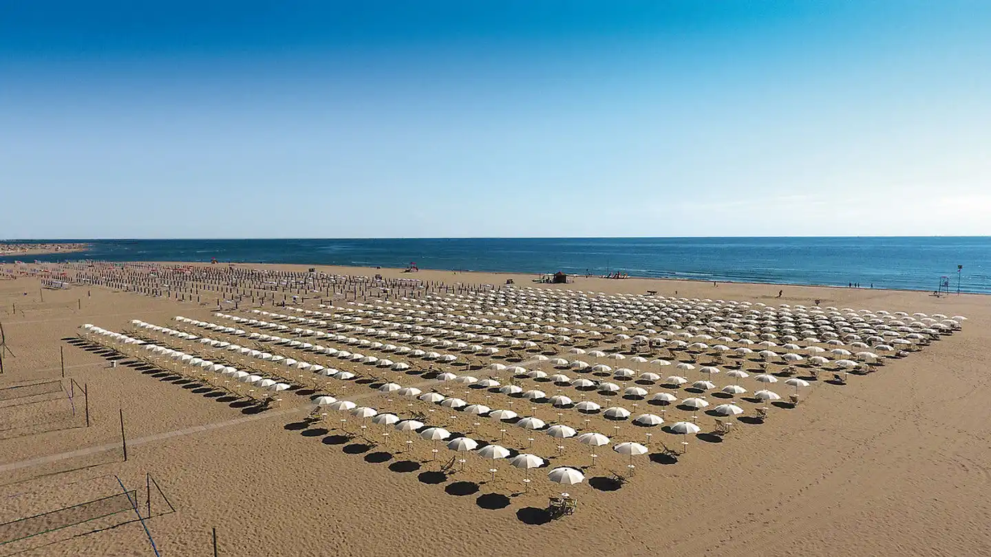 Camping Mare e Pineta (by Albatross) Strand