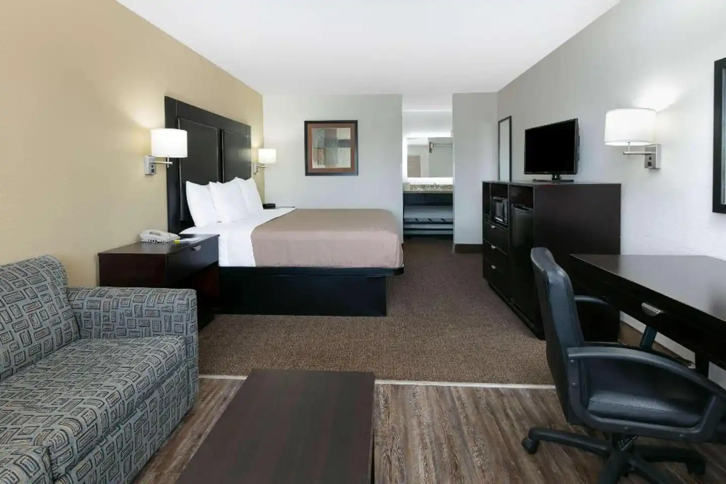 Days Inn by Wyndham Granbury Wohnbeispiel