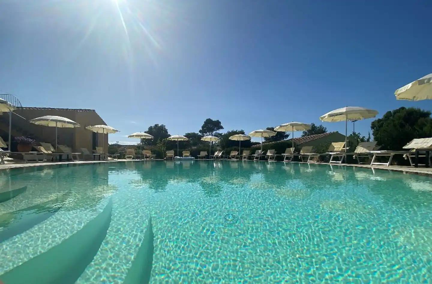 Cala Mirto Pool