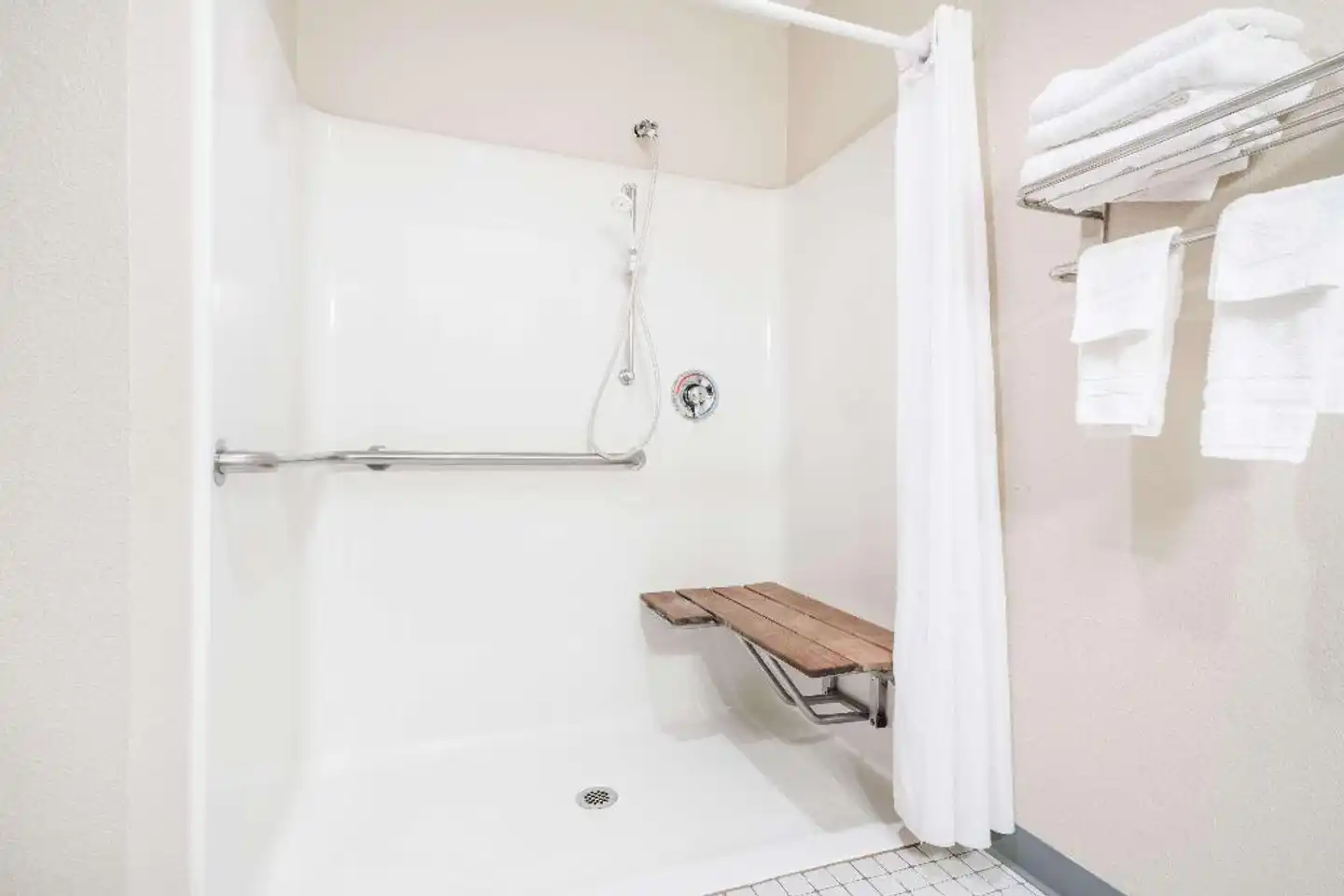 Days Inn by Wyndham Black River Falls Wellness