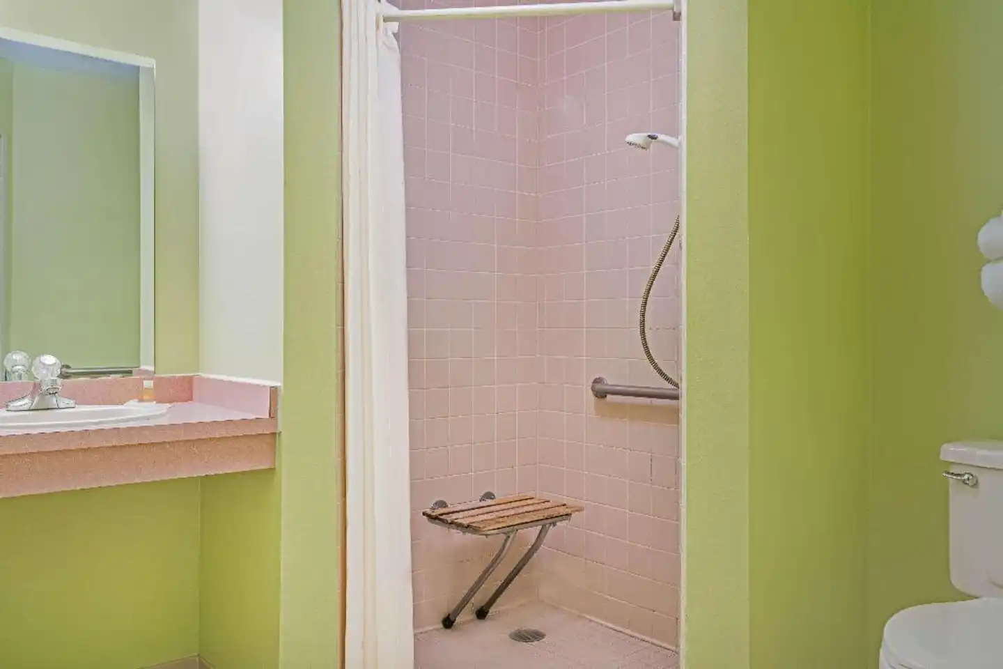Days Inn by Wyndham West-Eau Claire Wellness