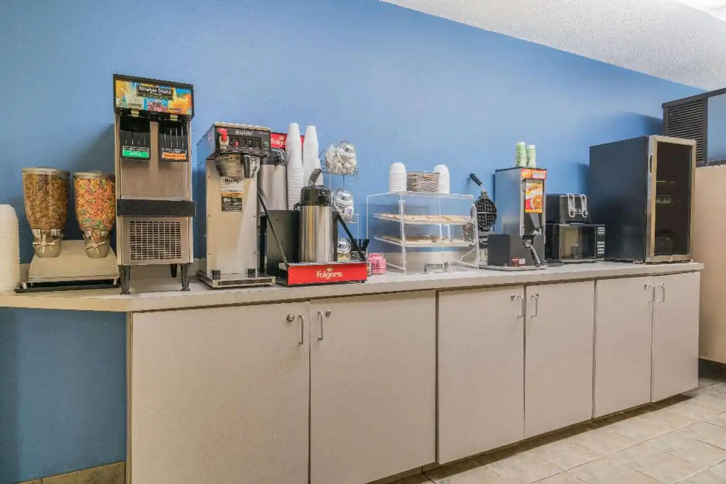 Days Inn by Wyndham West-Eau Claire Sport und Entertainment