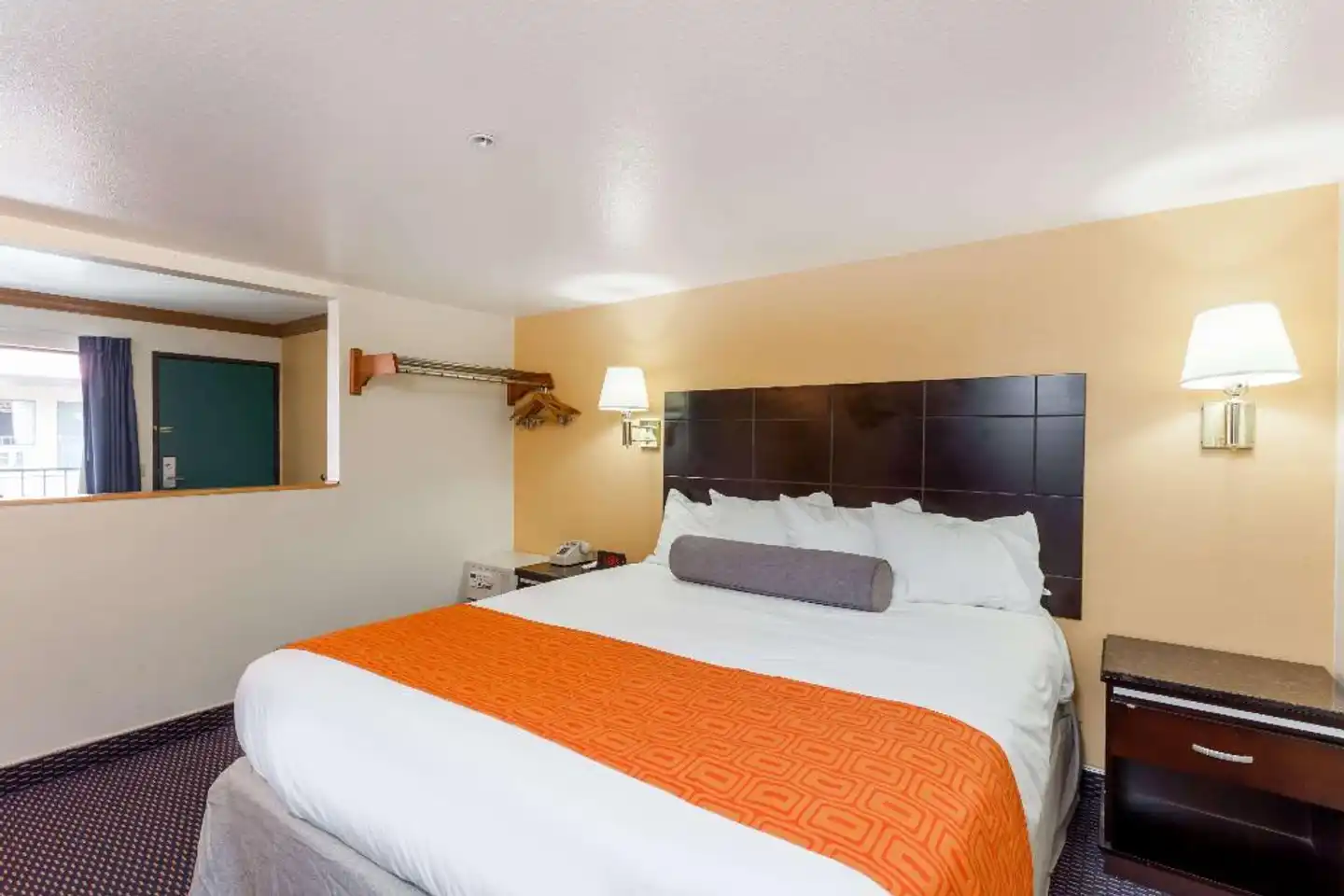 Howard Johnson by Wyndham Norco Wohnbeispiel