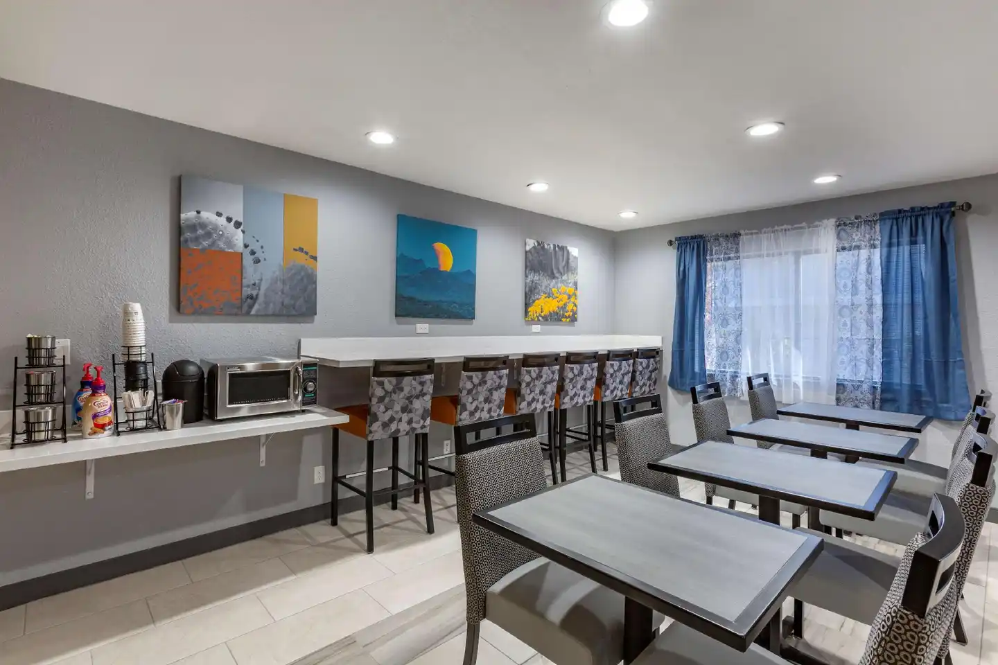 Best Western Blythe Bar